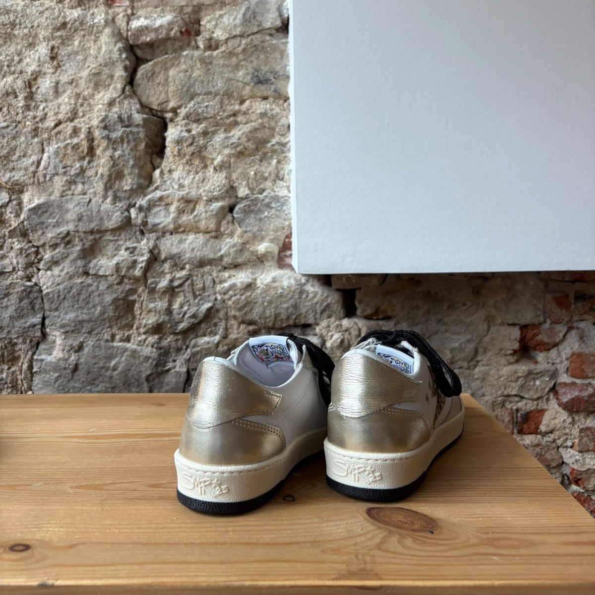 Basket Blanc & Doré