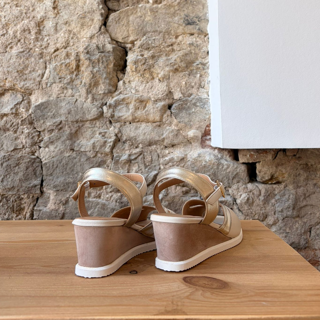 Sandale Vitulli Beige & Doré