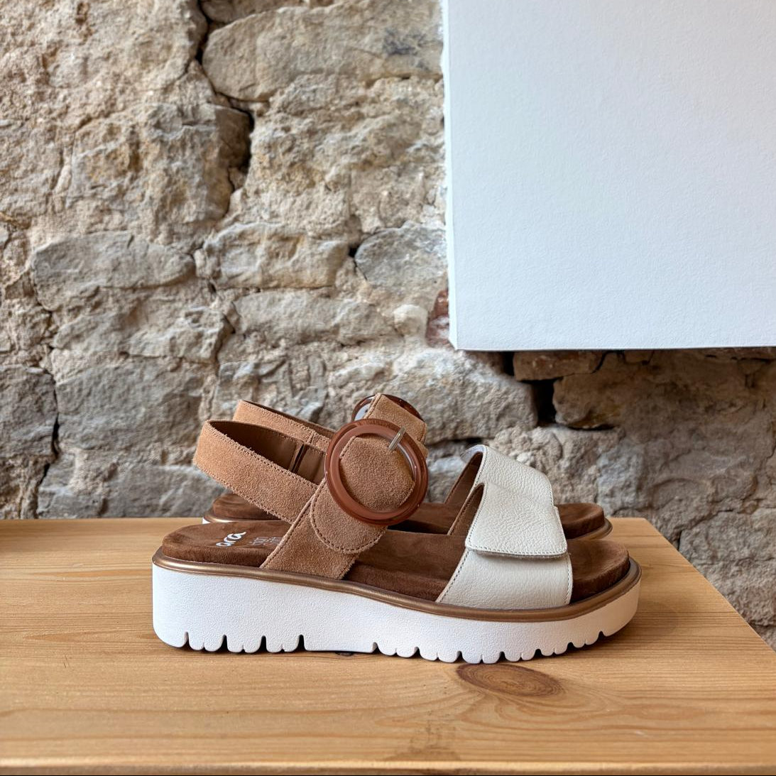 Sandales Ara Camel & Beige