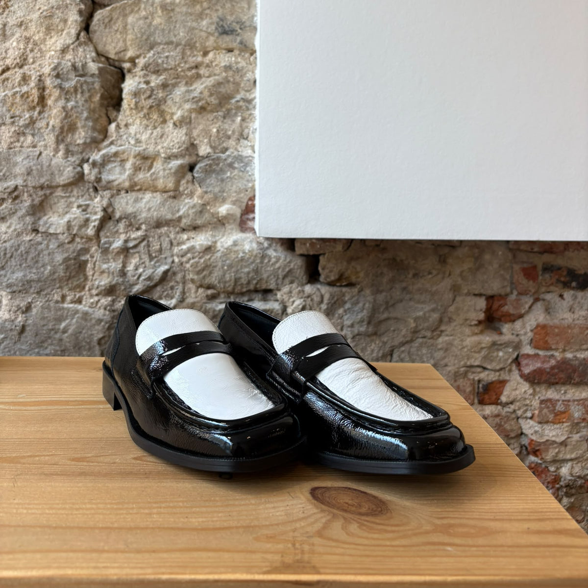 Mocassin noir & blanc